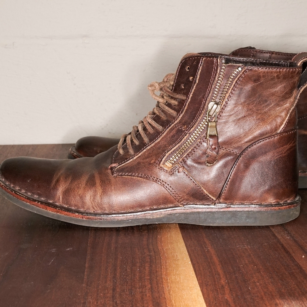 John Varvatos Star USA 'Barrett' Plain Toe Boot Mocha Leather Side Zip men Sz 8